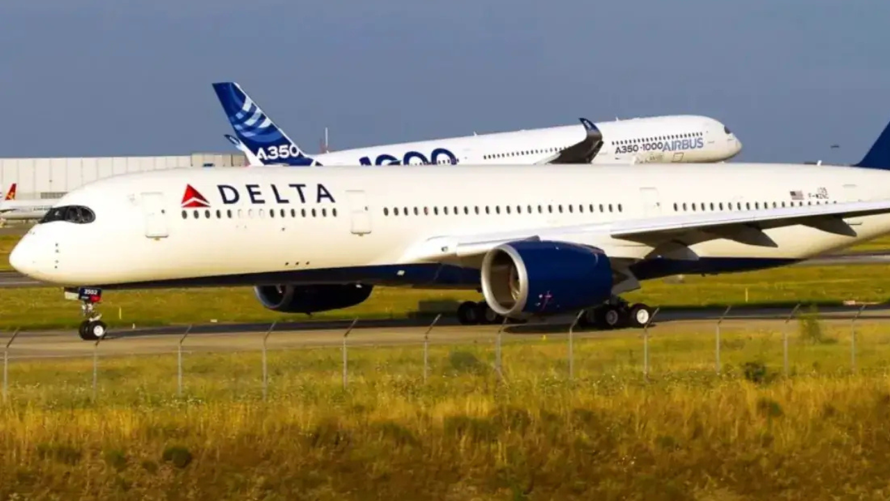 Delta Flight DL275 Diverted LAX