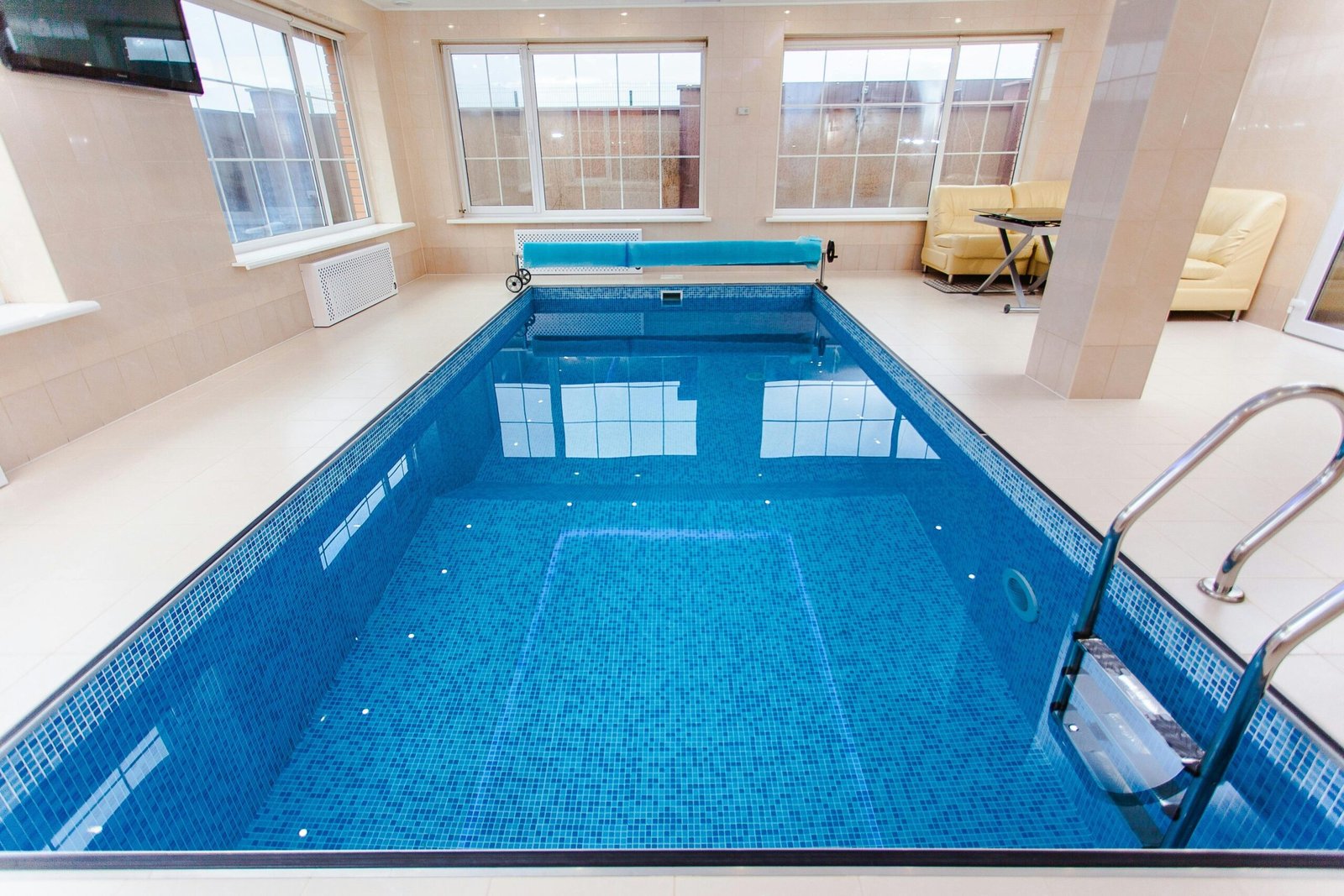 Hotels with Indoor Pools Near Me